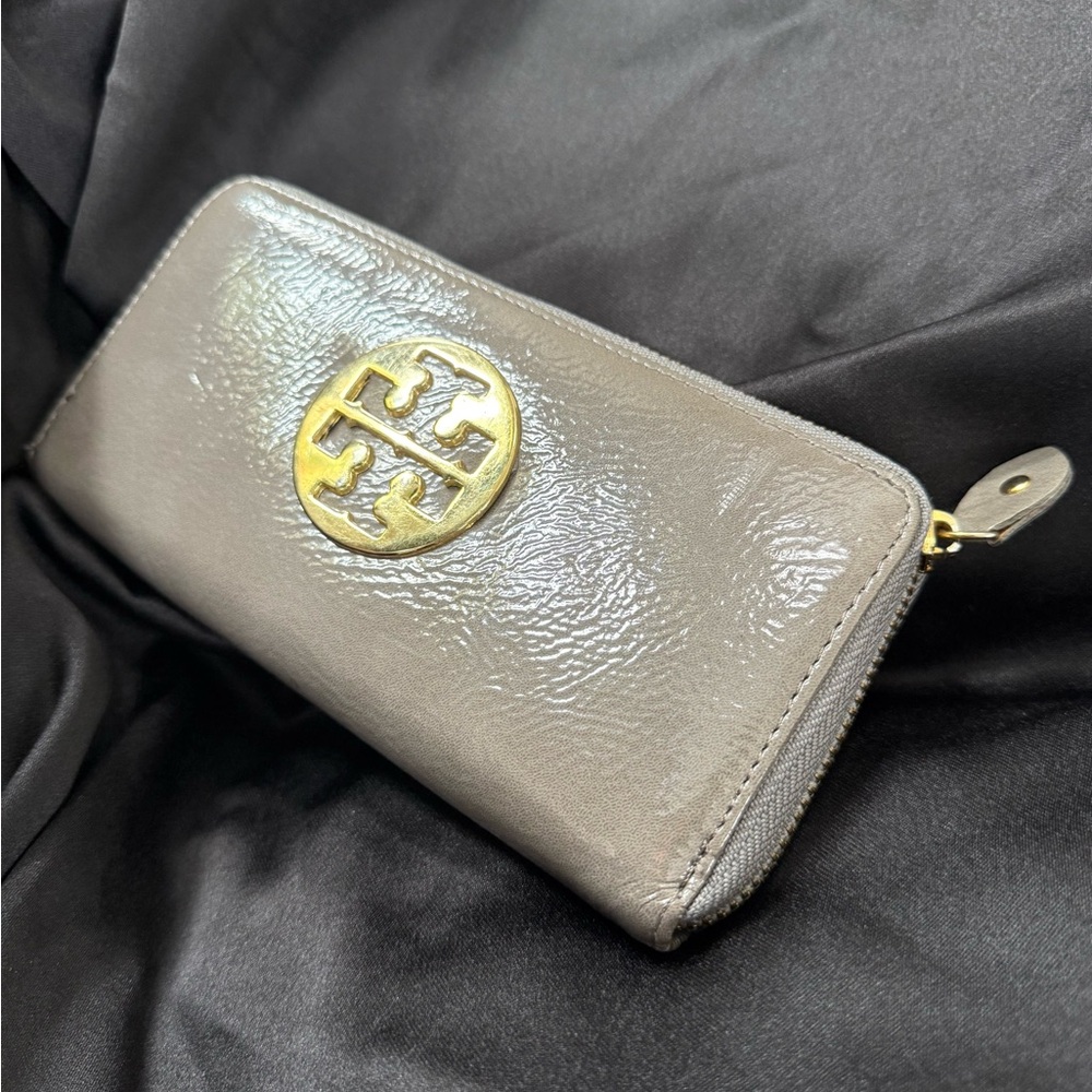 Tory Burch Metallic Gray Wallet with Gold Logo